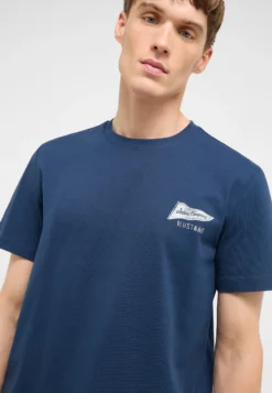 T-Shirt Style Austin