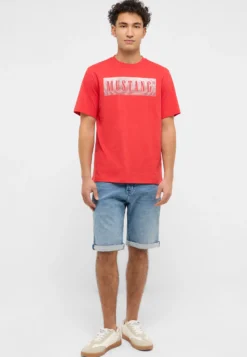 T-Shirt Style Austin