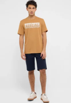 T-Shirt Style Austin