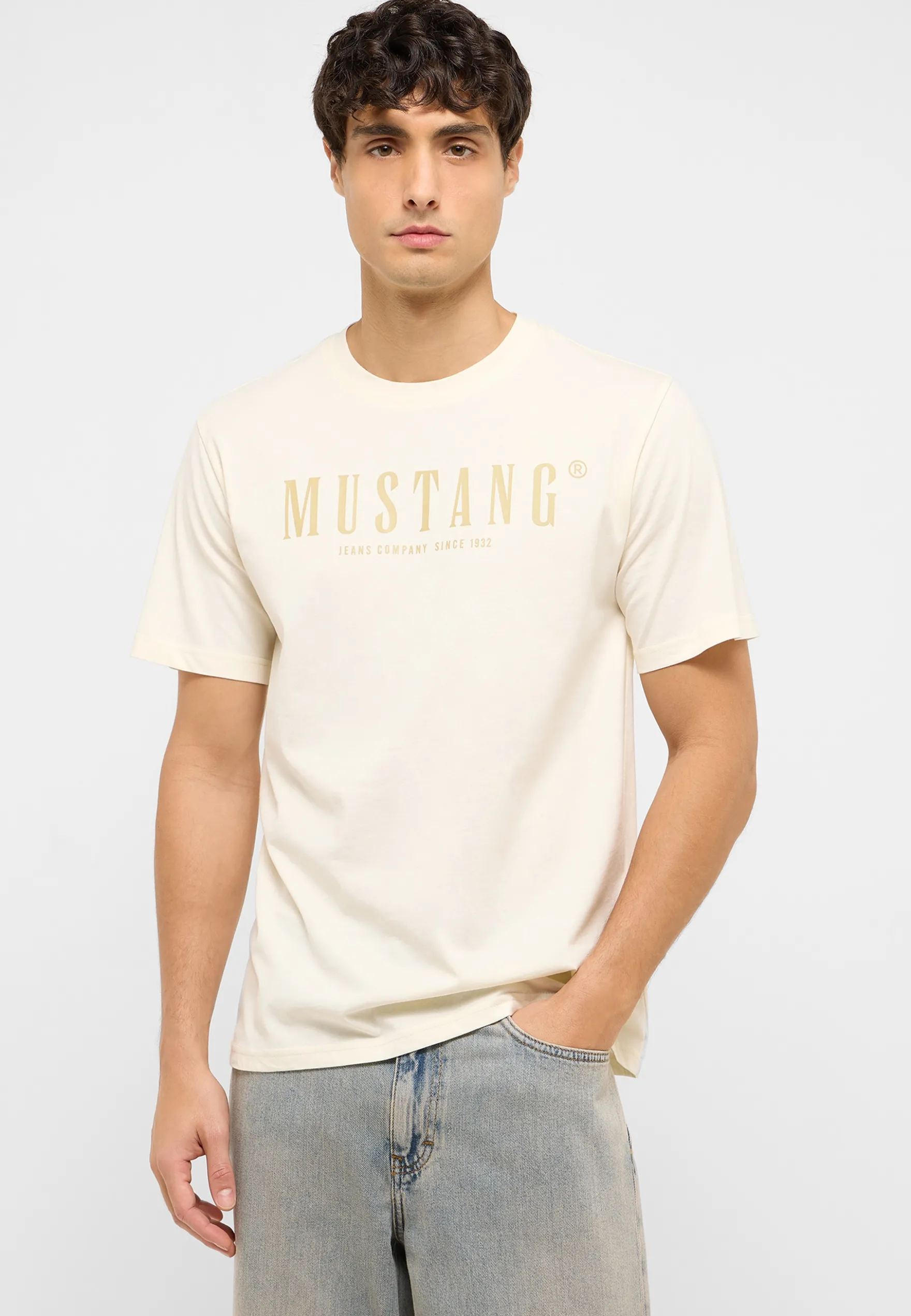 T-Shirt Style Austin