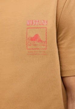 T-Shirt Style Austin