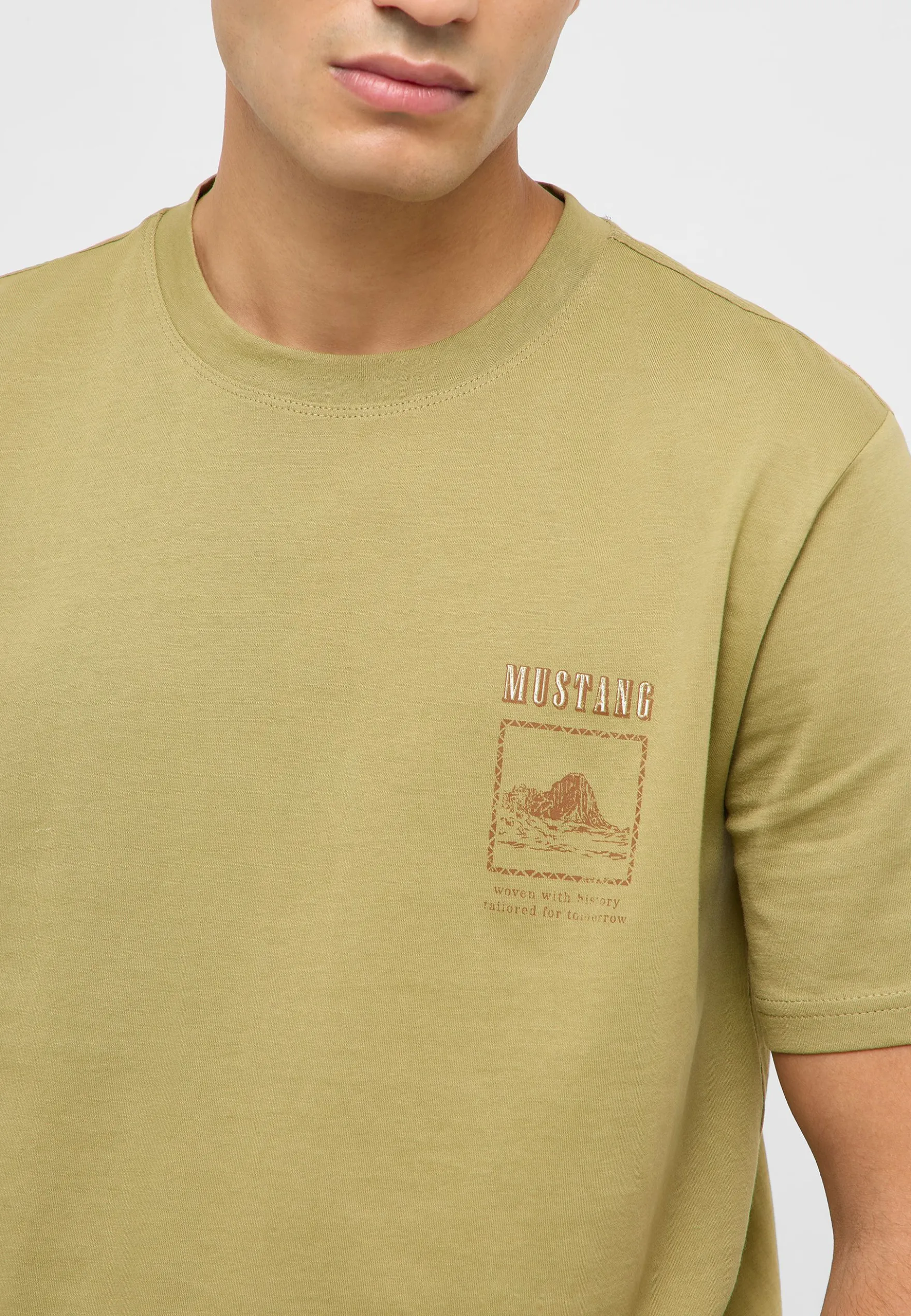 T-Shirt Style Austin