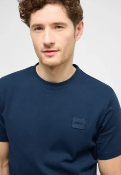 T-Shirt Style Austin