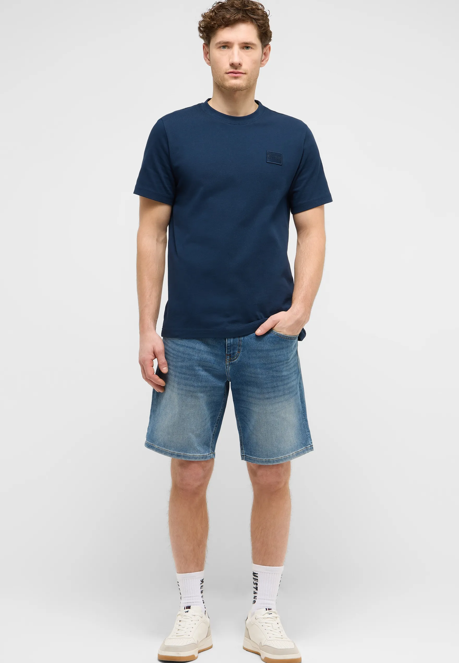 T-Shirt Style Austin