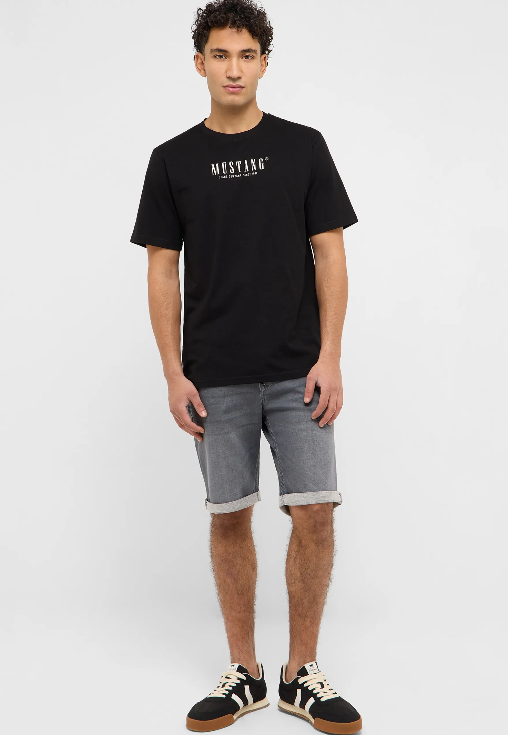 T-Shirt Style Austin