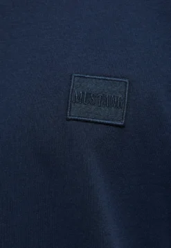 T-Shirt Style Austin