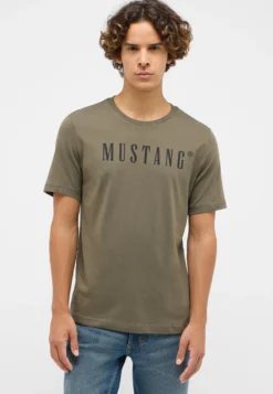 T-Shirt Style Austin