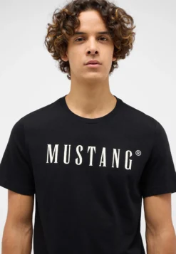 T-Shirt Style Austin