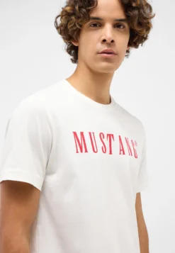 T-Shirt Style Austin