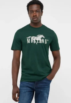 T-Shirt Style Austin