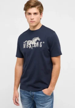 T-Shirt Style Austin
