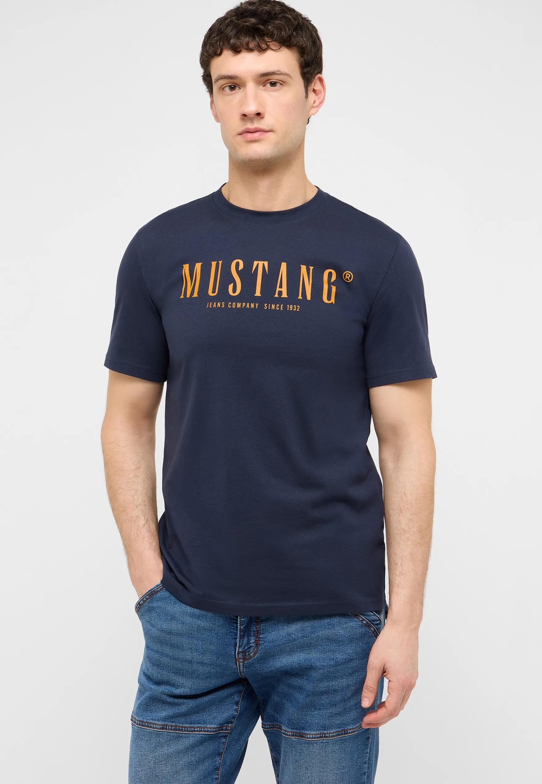 T-Shirt Style Austin