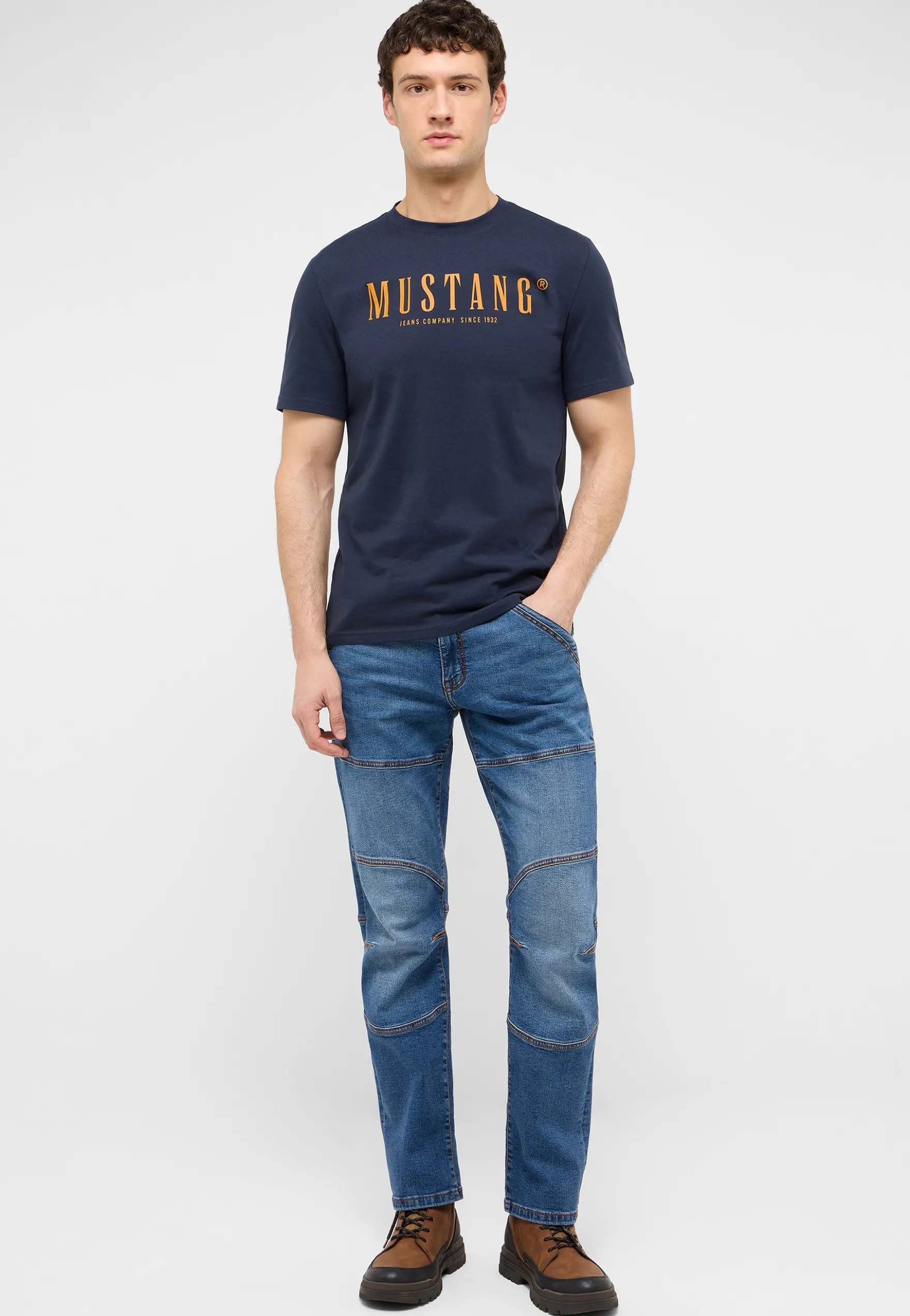 T-Shirt Style Austin