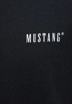 T-Shirt Style Austin