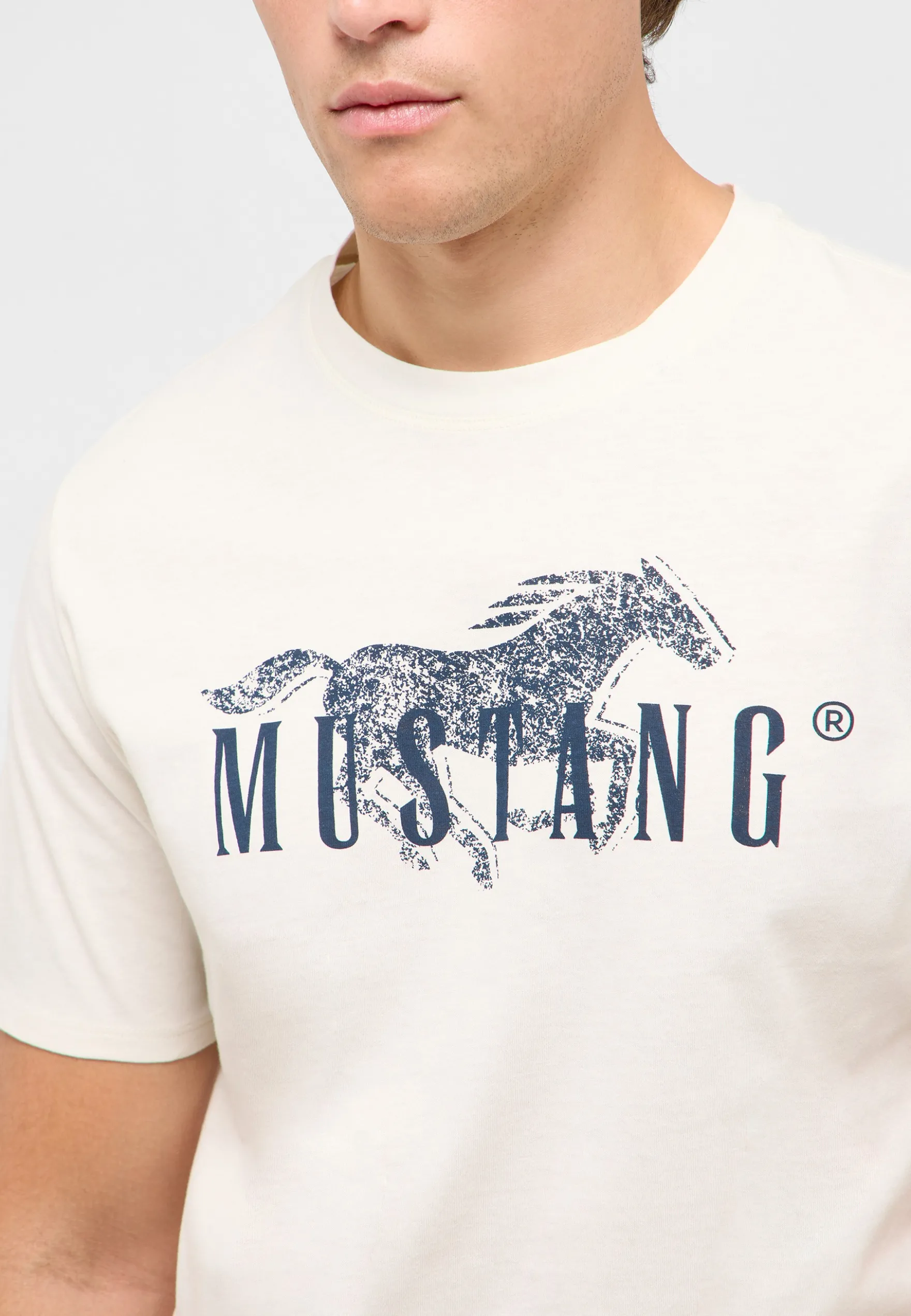 T-Shirt Style Austin