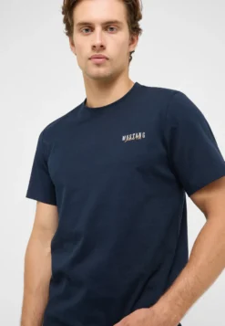 T-Shirt Style Austin