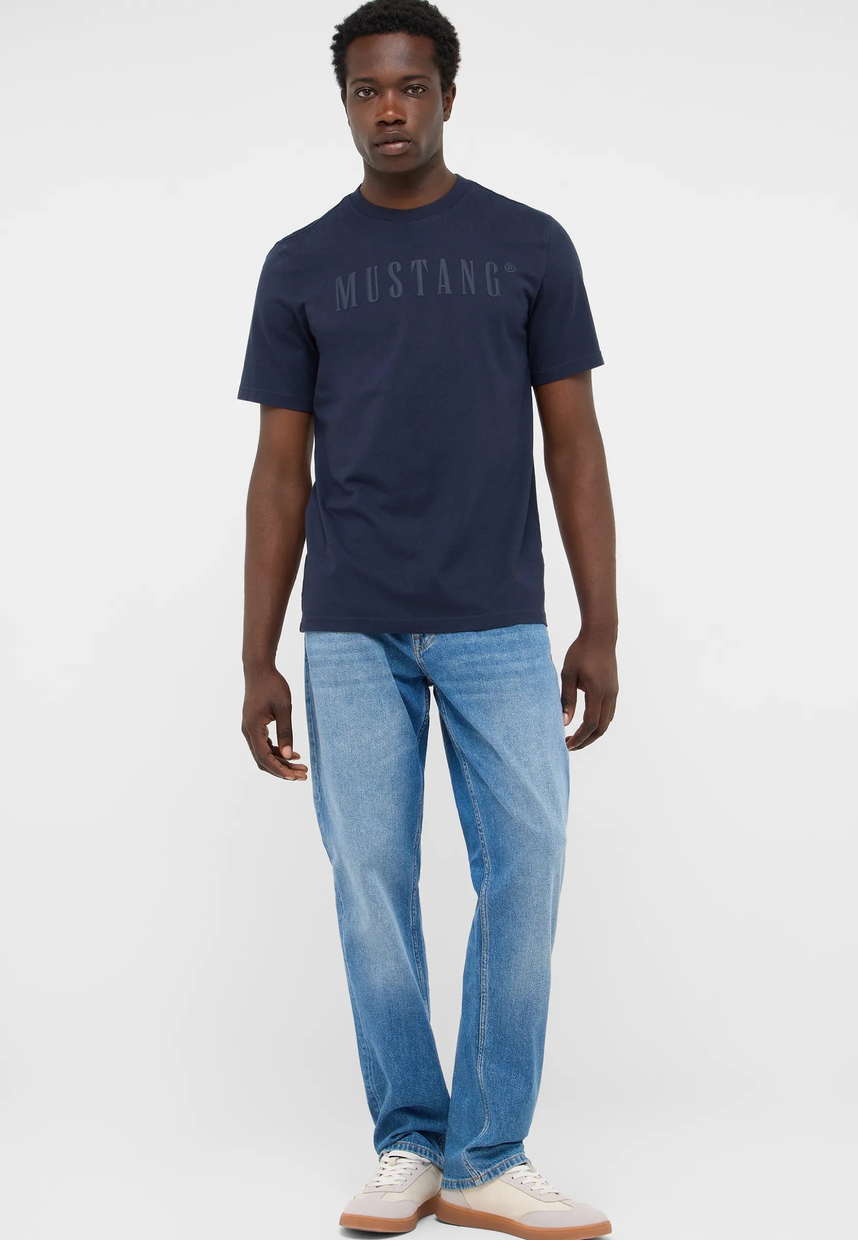 T-Shirt Style Austin