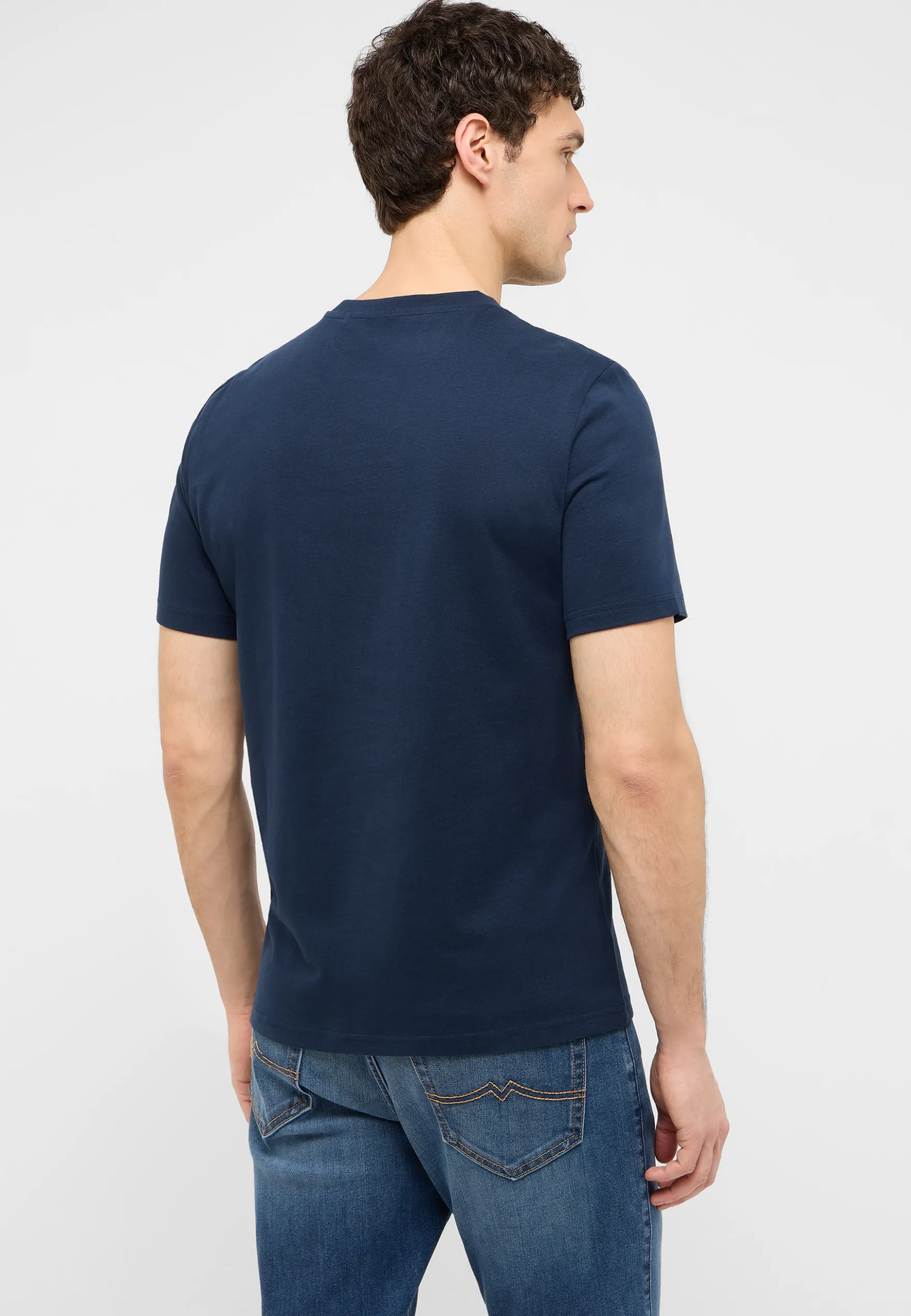 T-Shirt Style Austin