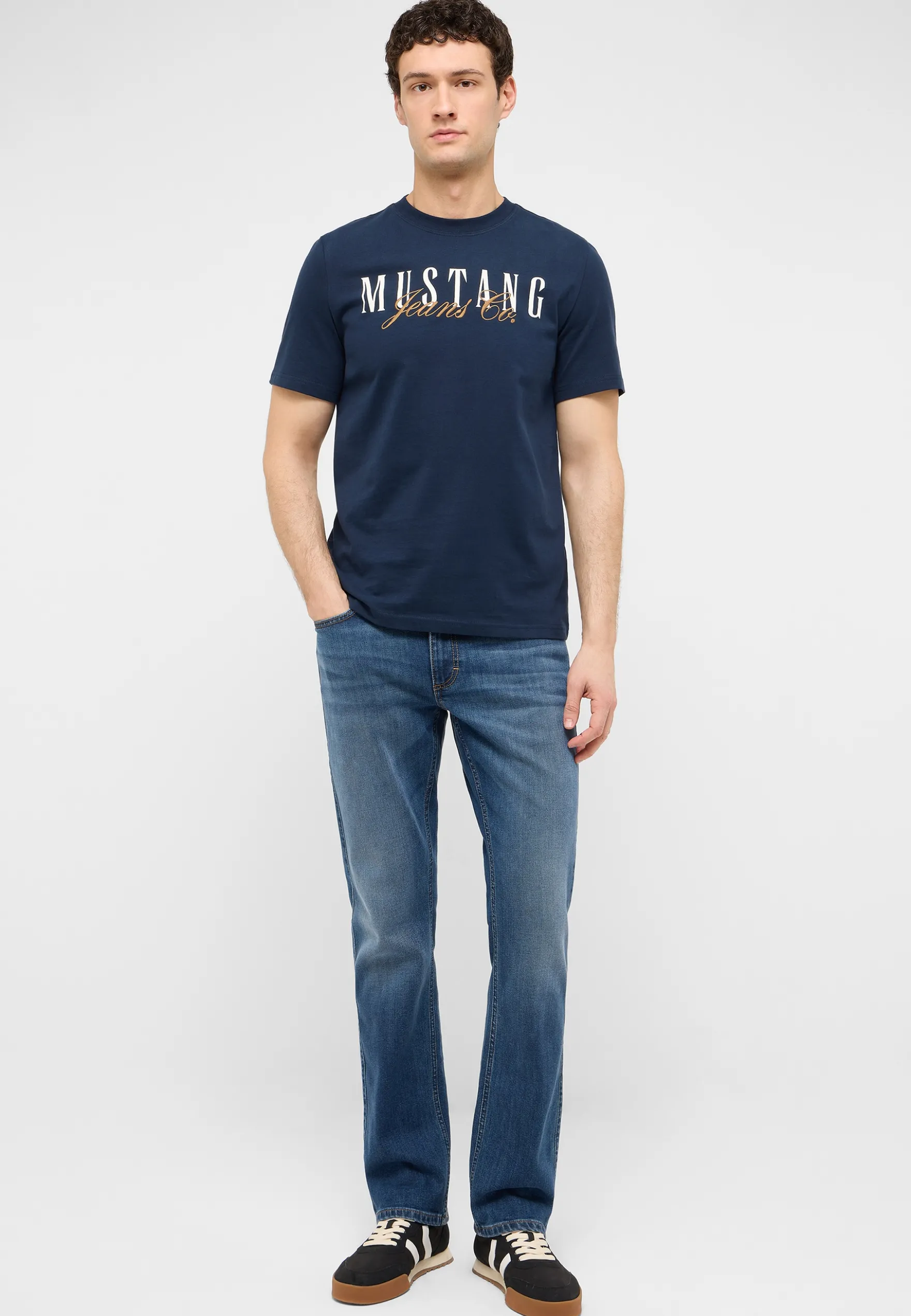 T-Shirt Style Austin