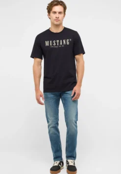 T-Shirt Style Austin