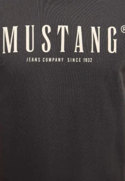 T-Shirt Style Austin