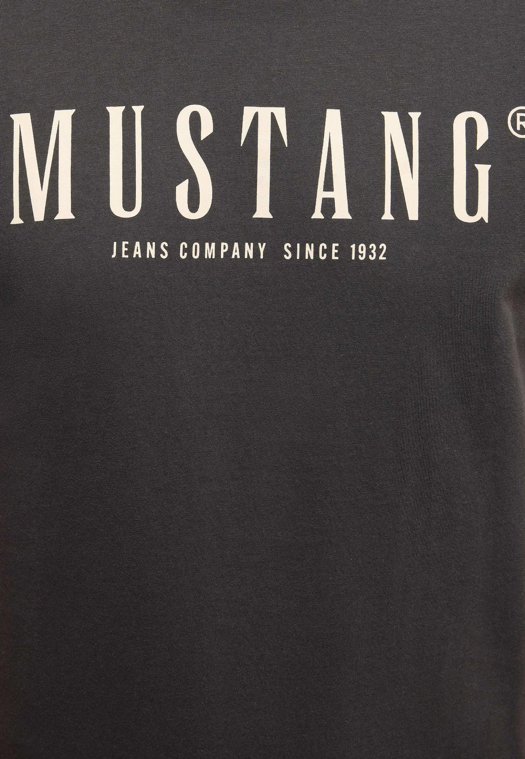T-Shirt Style Austin