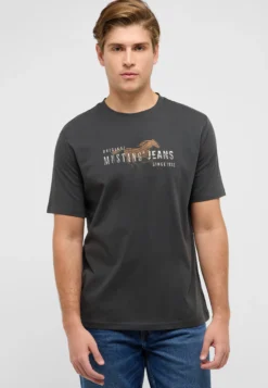 T-Shirt Style Austin
