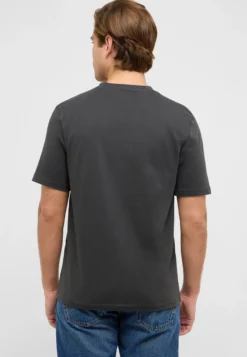 T-Shirt Style Austin