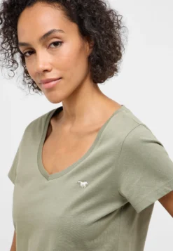 T-Shirt Style Beverly