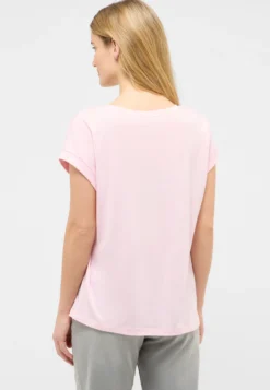 T-Shirt Style Lesley