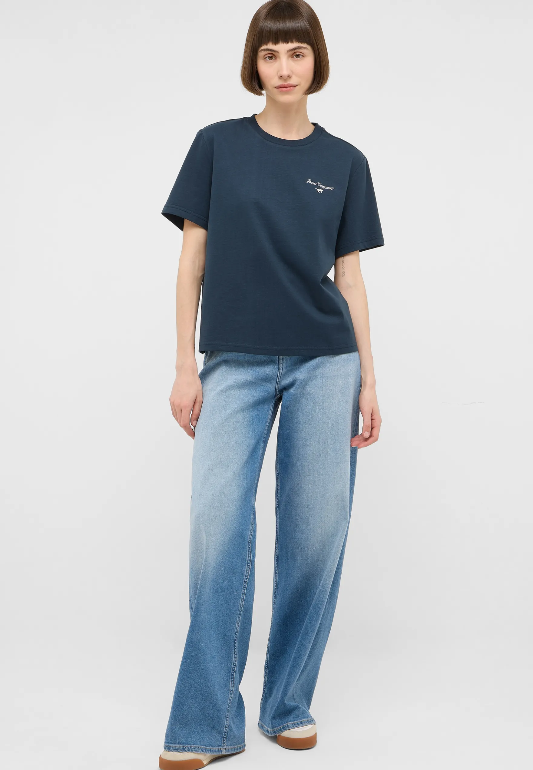 T-Shirt Style Monroe