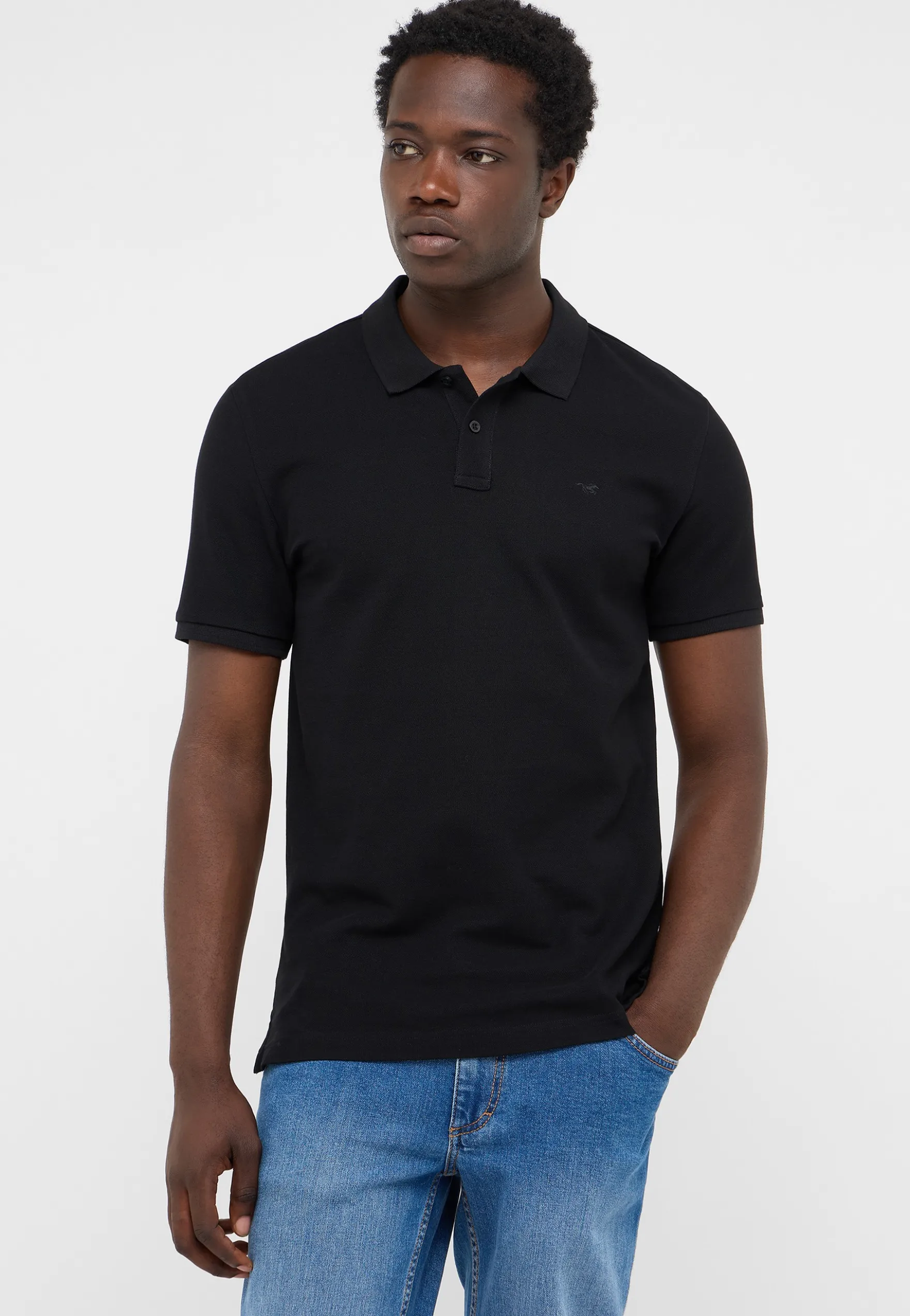 T-Shirt Style Pierre