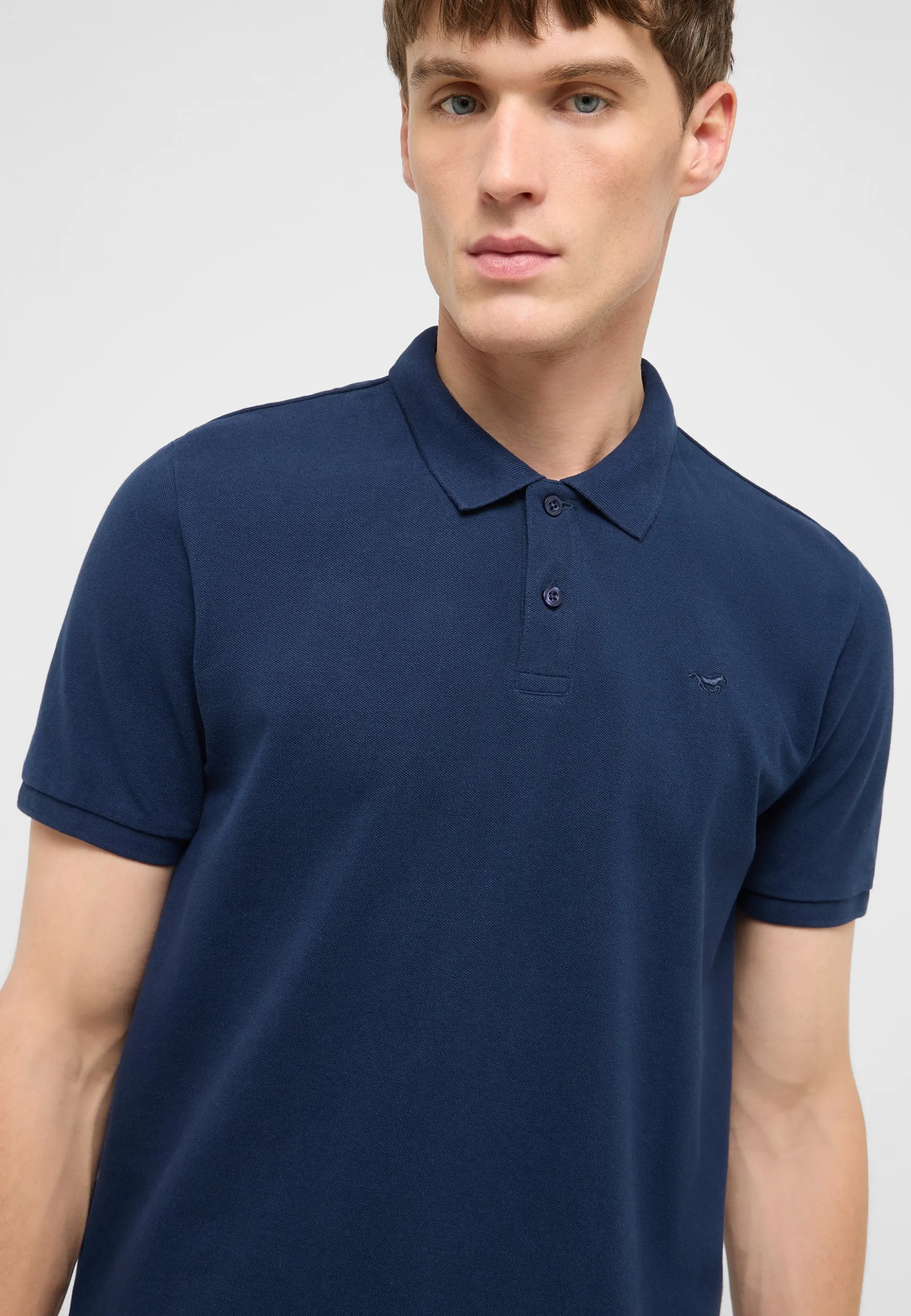 T-Shirt Style Pierre