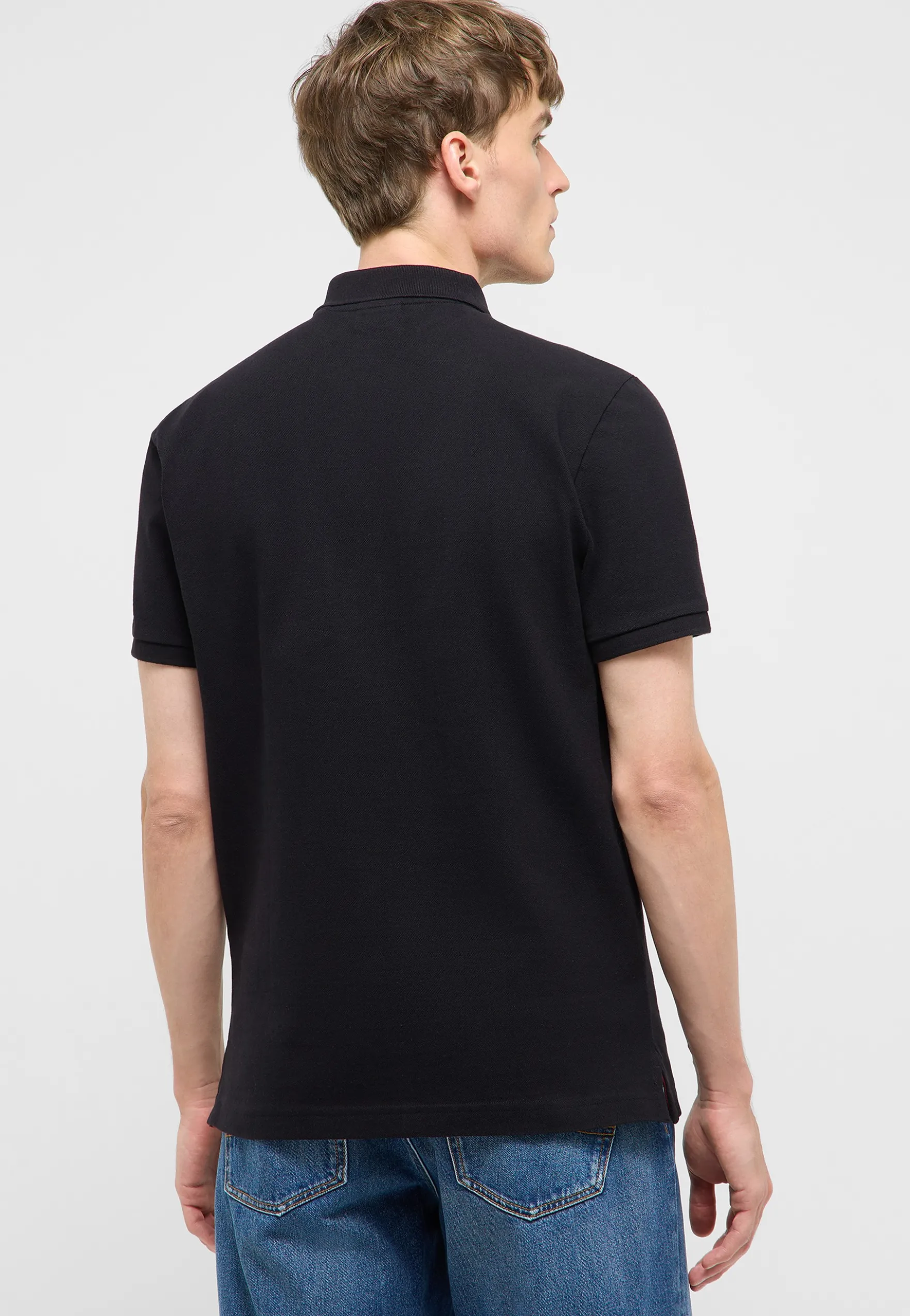 T-Shirt Style Pierre