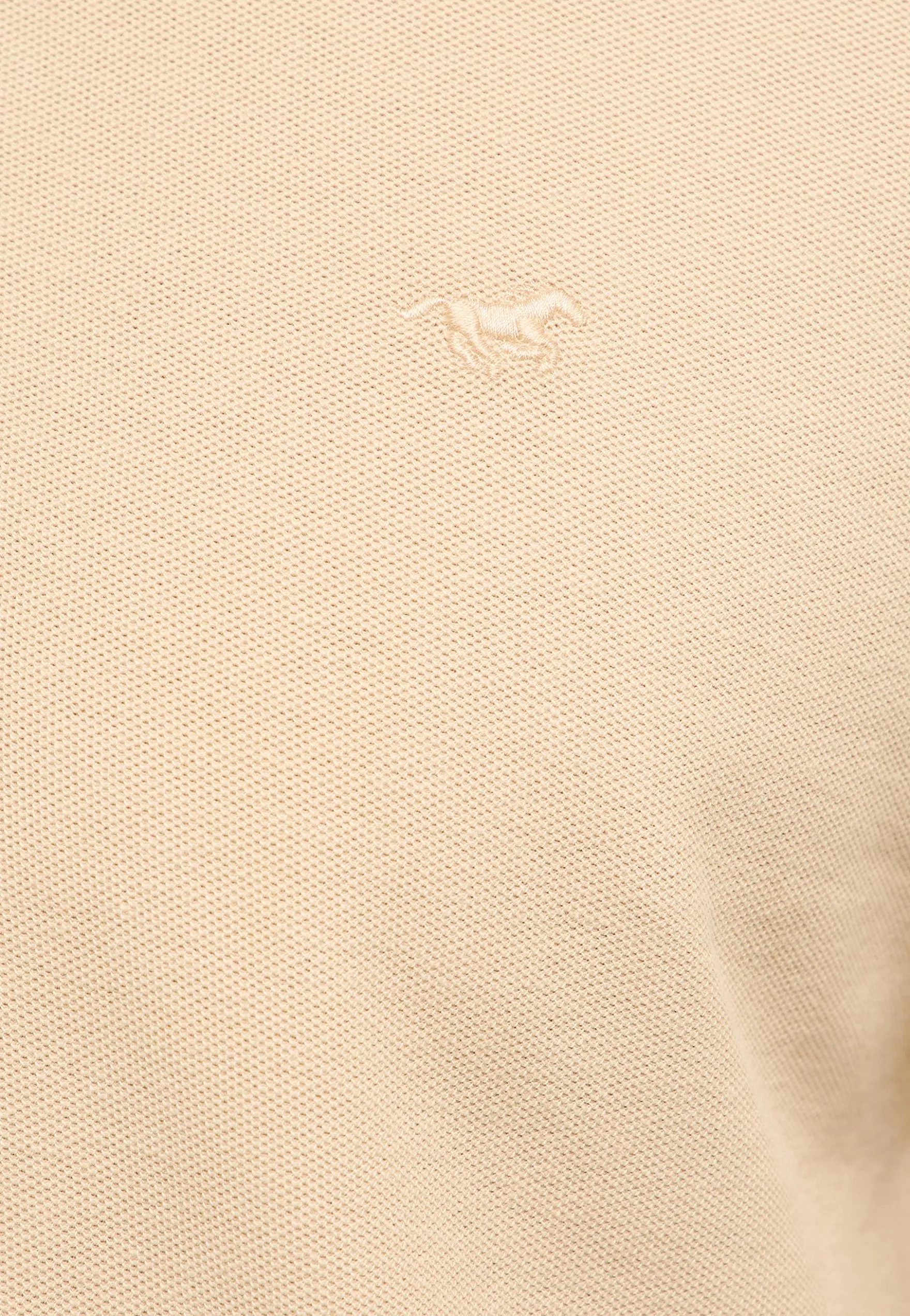 T-Shirt Style Pierre