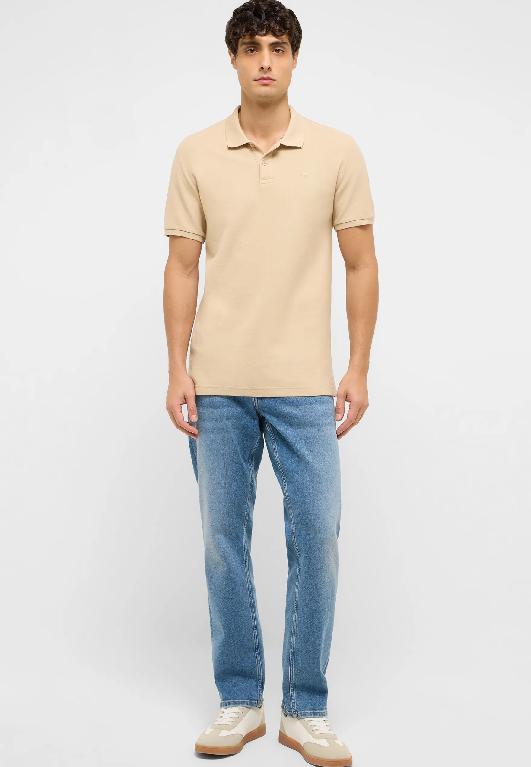 T-Shirt Style Pierre