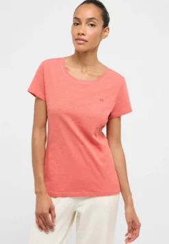 T-Shirt Style Winona