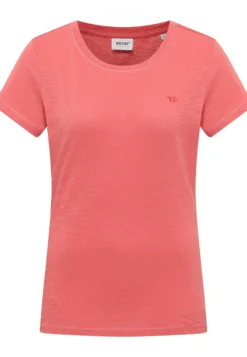 T-Shirt Style Winona